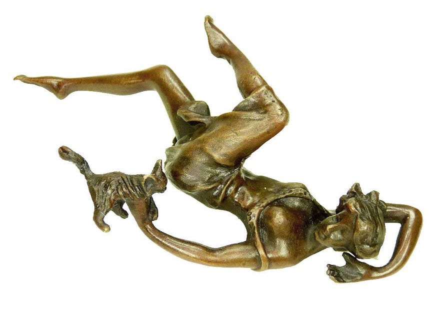 Kunst & Ambiente Erotic Vienna Bronze - Sexy Young Girl Playing With A Cat Erotic Nudes - Vienna Bronze