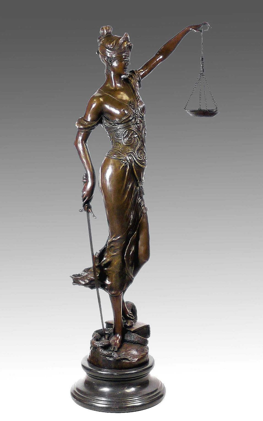 Kunst & Ambiente Xxl Mythology Bronze Sculpture - Lady Justice - Signed Mayer Greek Statues