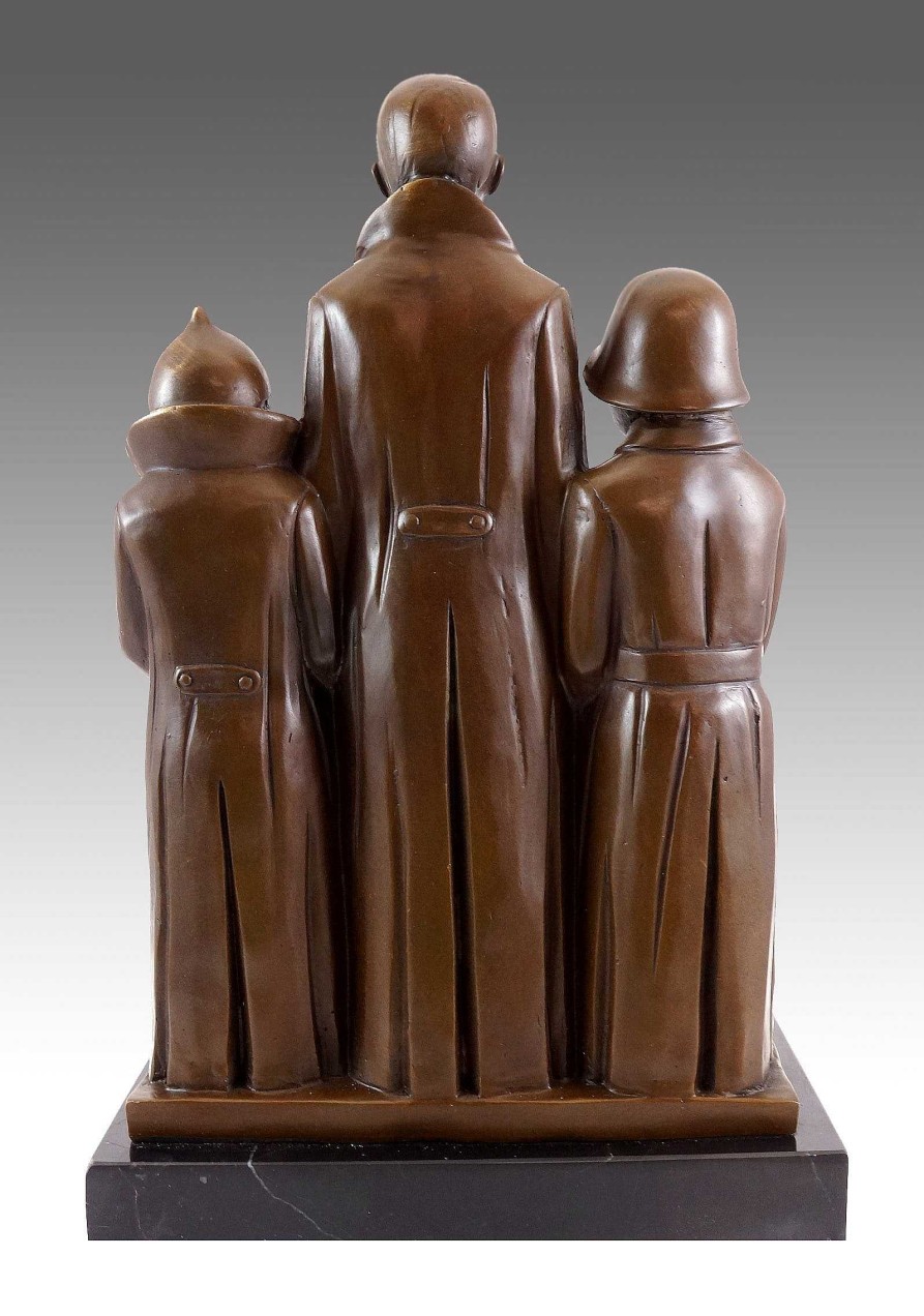 Ernst Barlach Bronze Figure - Memorial (1928/29) - Signed Ernst Barlach Contemporary Art