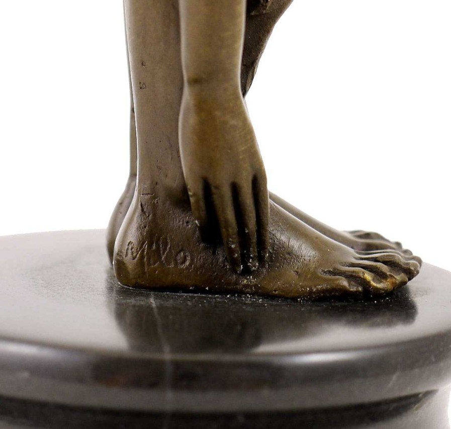 Miguel Fernando Lopez (Milo) Bronze - A Bent-Over Woman On A Marble Pedestal, Sign. Milo Contemporary Art