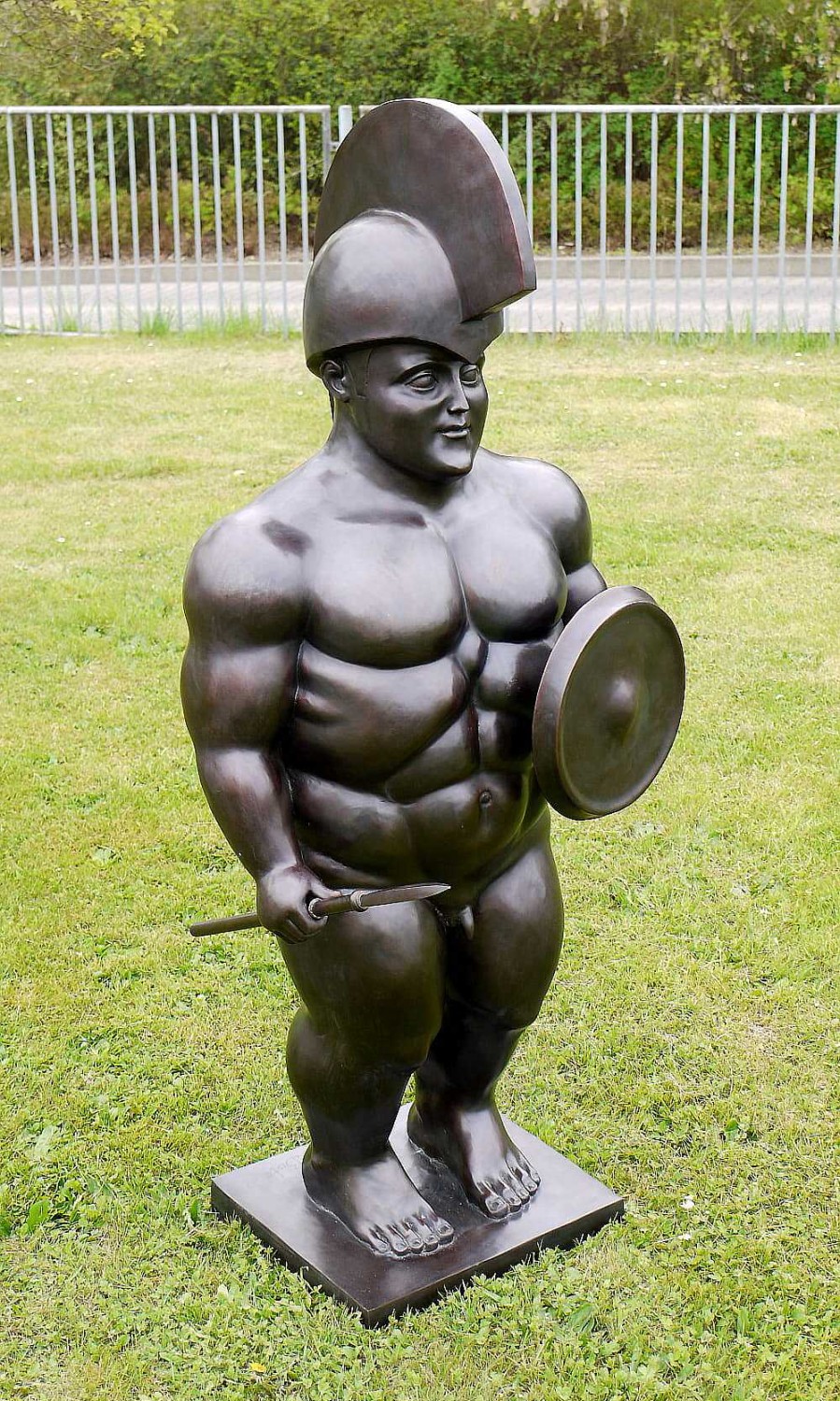 Fernando Botero Xxl Bronze Sculpture - Roman Warrior - Sign. Fernando Botero Garden Statues