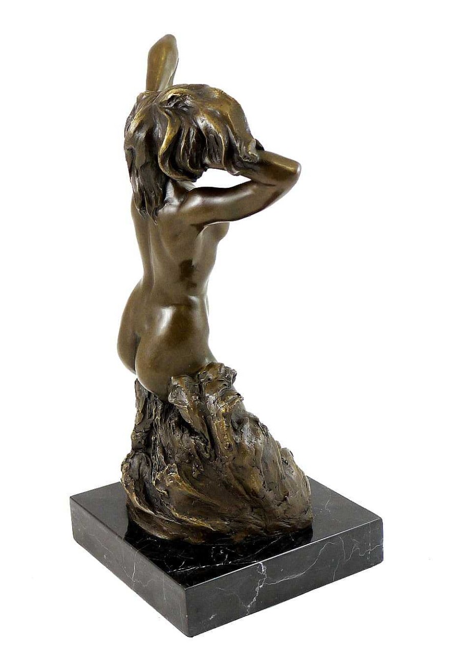 Auguste Rodin Female Nude Bronze - Baigneuse - 1880, Signed Auguste Rodin Contemporary Art