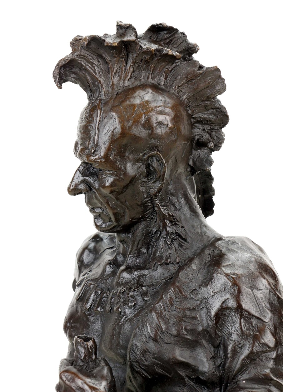 Kunst & Ambiente Limited Indian Sculpture - Iroquois - Indian Bronze Warrior Military Statues