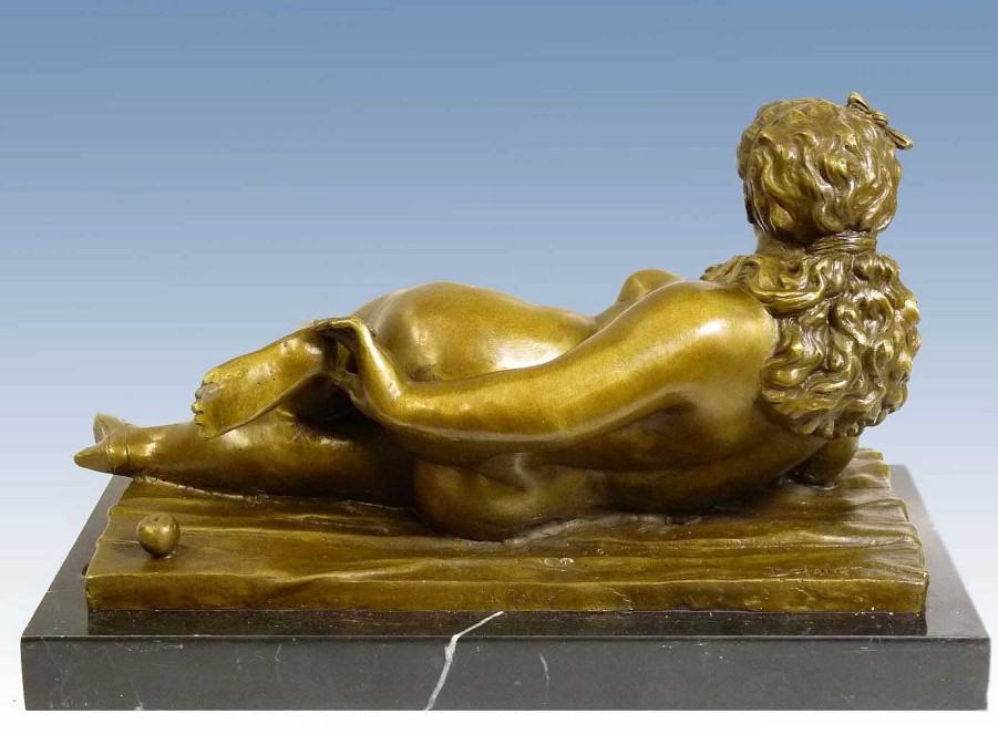 Fernando Botero Bronze Act - Reclining Woman With Apples - After Fernando Botero Contemporary Art