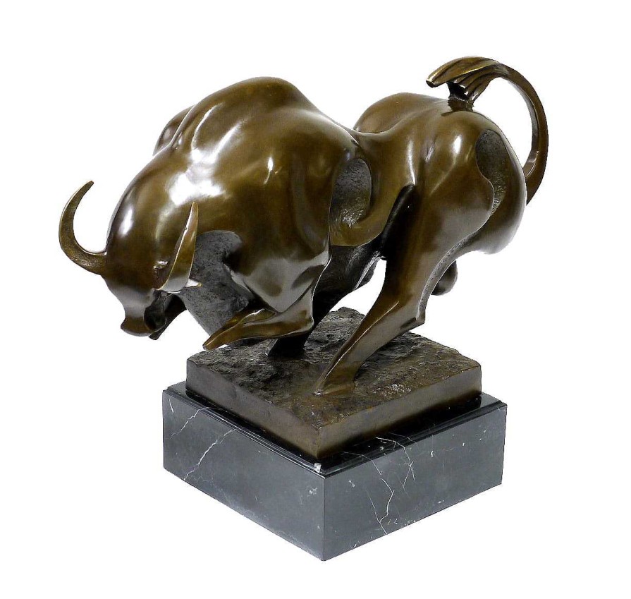 Kunst & Ambiente Huge Animal Figure For The Garden - Cubistic Bronze Bull Garden Statues