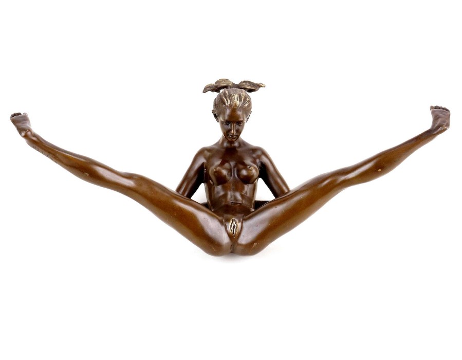 Kunst & Ambiente Erotic Girl Hannah - Girl Doing The Splits - Signed Cesaro - Erotic Figurines - Erotic Sculpture For Sale - Sex Sculpture For Sale Erotic Nudes - Vienna Bronze