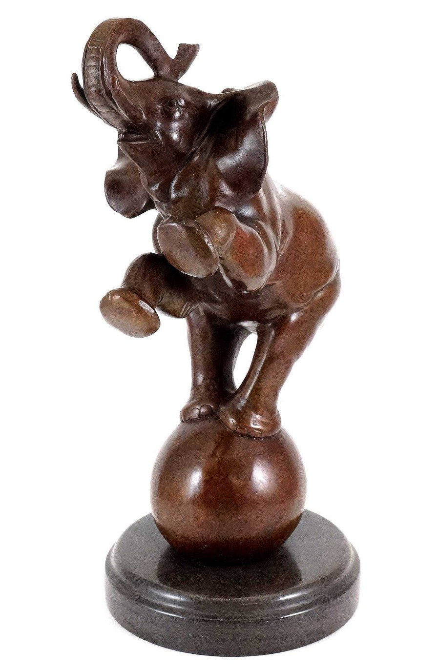 Rembrandt Bugatti Bronze Animal Sculpture - Elephant On Ball - Sign. Bugatti Animal Sculptures