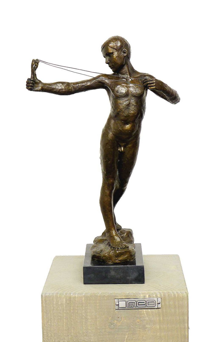 William Reid Dick Art Nouveau Bronze - Boy With Catapult - W. R. Dick Art Nouveau Statues